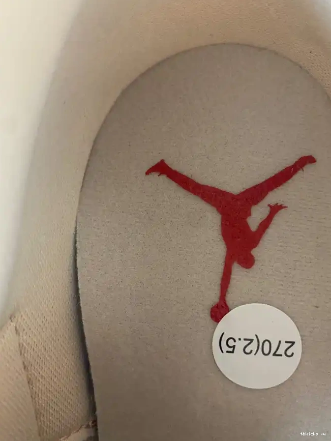 Cheap TB (W) Jordan Day HJ0178-600 Valentines Air 3 0626